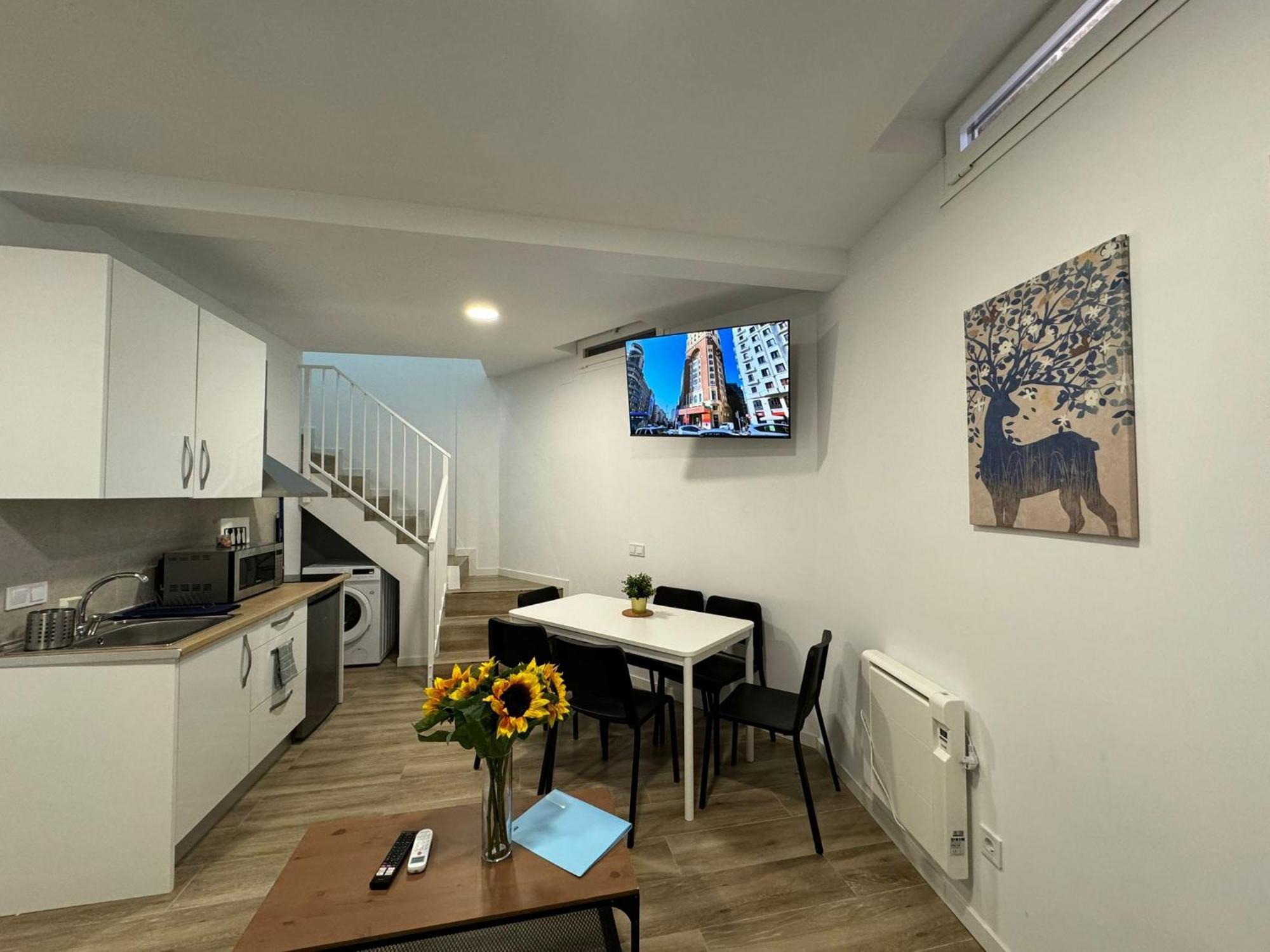 Apartamentos Madrid Connection - Universidad By Oshun Apartments Bagian luar foto