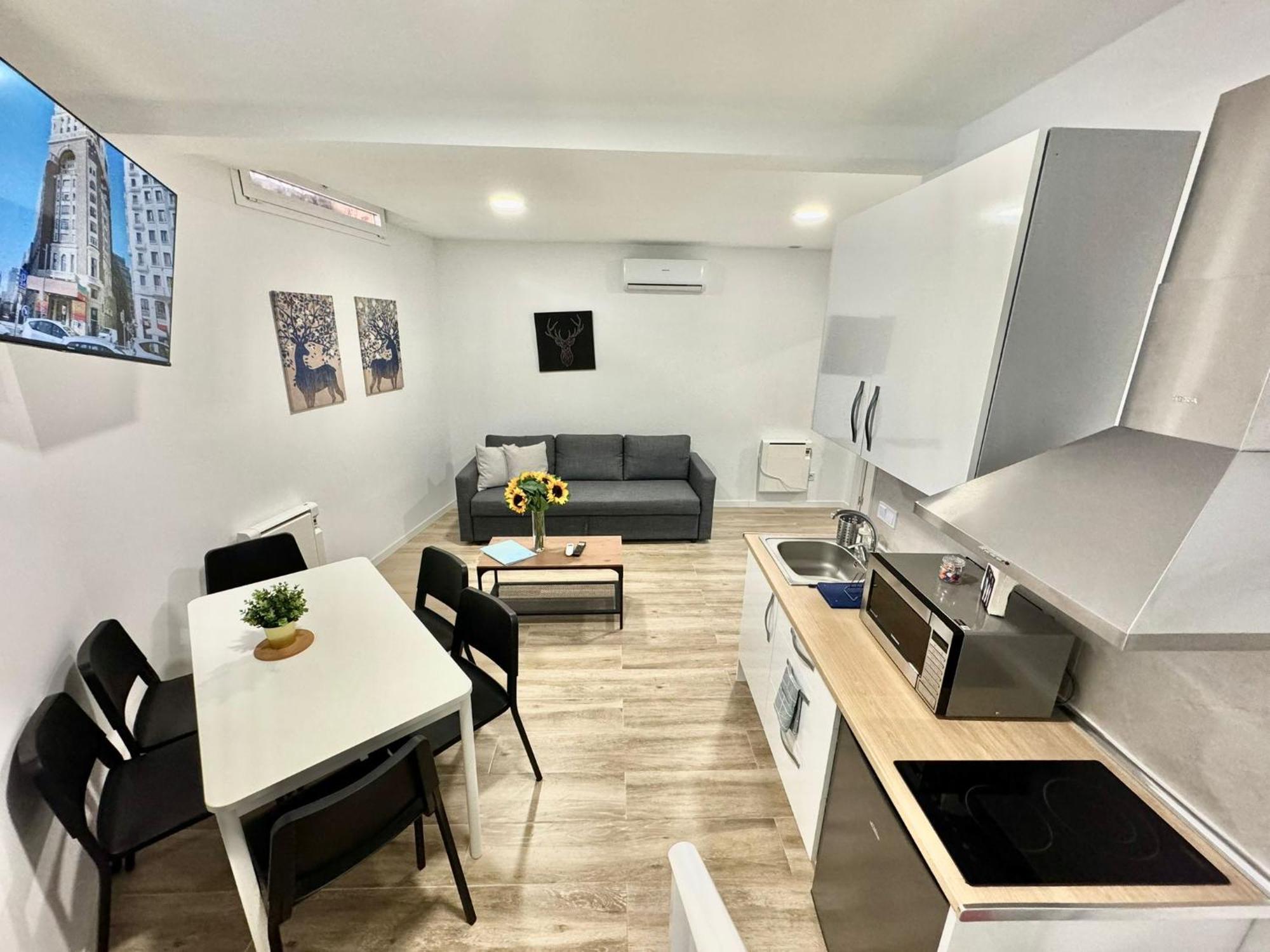 Apartamentos Madrid Connection - Universidad By Oshun Apartments Bagian luar foto