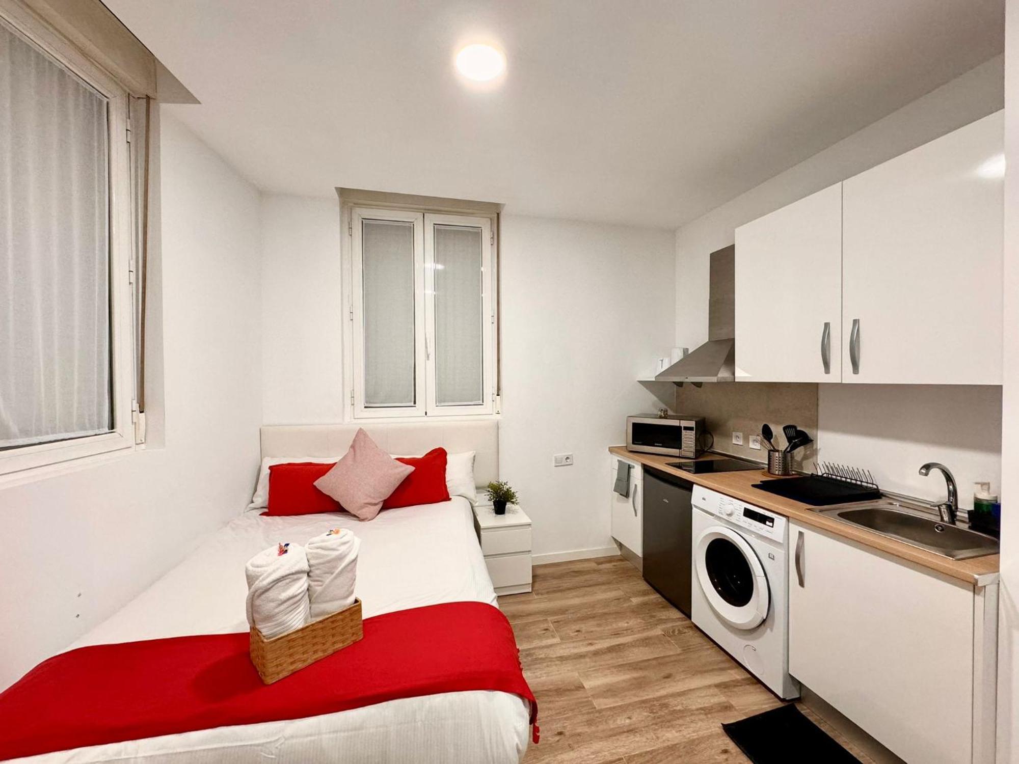 Apartamentos Madrid Connection - Universidad By Oshun Apartments Bagian luar foto